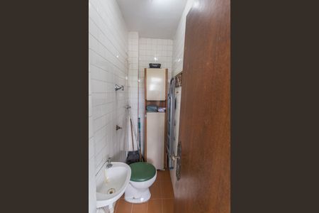 Apartamento à venda com 140m², 4 quartos e 2 vagasBanheiro de Serviço