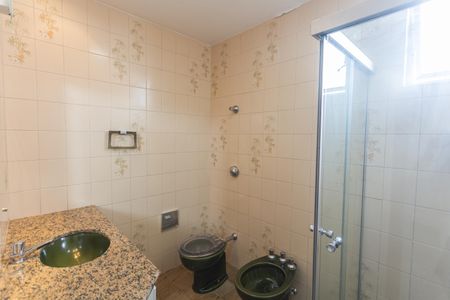 Apartamento à venda com 140m², 4 quartos e 2 vagasBanheiro Social