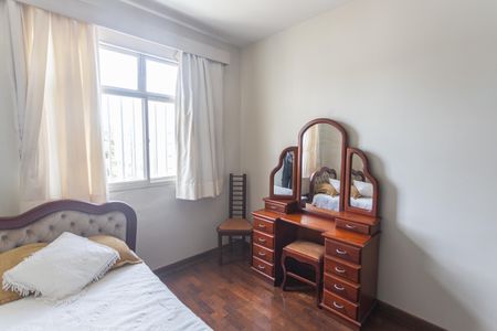 Apartamento à venda com 140m², 4 quartos e 2 vagasQuarto 4