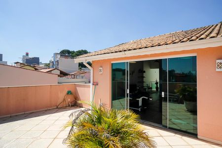 Casa à venda com 465m², 3 quartos e 7 vagasVaranda