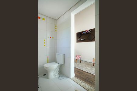 Casa à venda com 465m², 3 quartos e 7 vagasAcademia - Banheiro