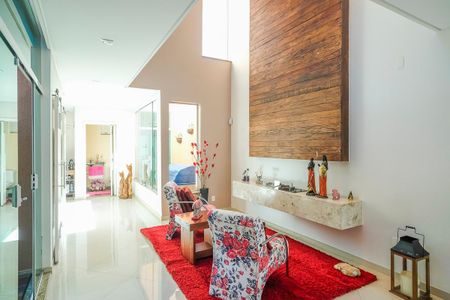 Casa à venda com 465m², 3 quartos e 7 vagasSala