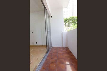 Apartamento à venda com 98m², 3 quartos e 1 vagaVaranda