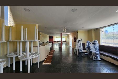 Apartamento à venda com 98m², 3 quartos e 1 vagaÁrea comum - Salão de festas