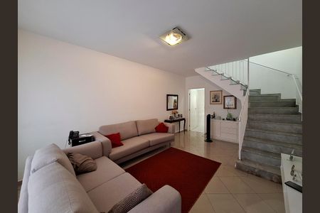 Casa à venda com 167m², 3 quartos e 1 vagaSala