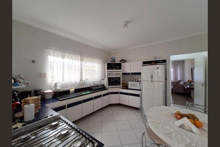 Casa à venda com 167m², 3 quartos e 1 vagaCozinha