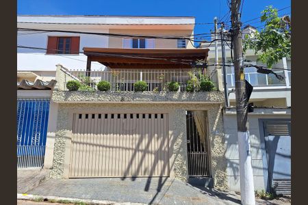 Casa à venda com 167m², 3 quartos e 1 vagaFachada