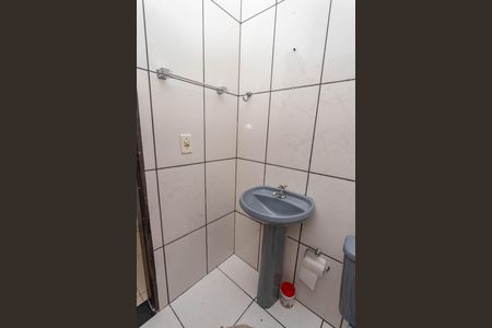 Apartamento para alugar com 63m², 2 quartos e sem vagaBanheiro 