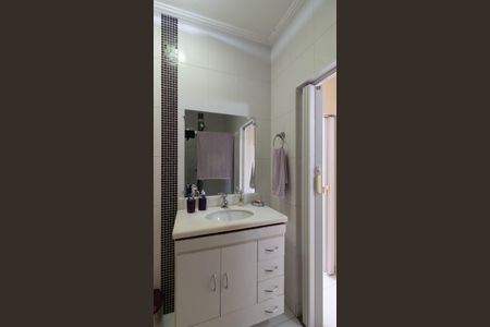 Casa para alugar com 110m², 2 quartos e 1 vaga Casa para alugar com 110m², 2 quartos e 1 vagaBanheiro