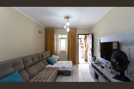 Casa para alugar com 110m², 2 quartos e 1 vaga Casa para alugar com 110m², 2 quartos e 1 vagaSala