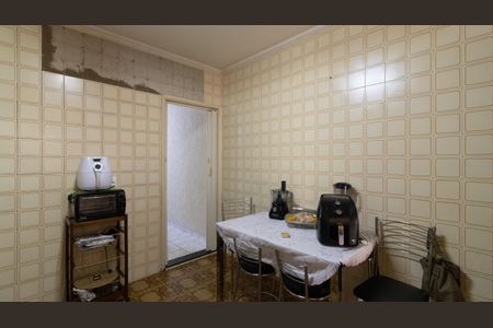 Casa para alugar com 110m², 2 quartos e 1 vaga Casa para alugar com 110m², 2 quartos e 1 vagaCozinha