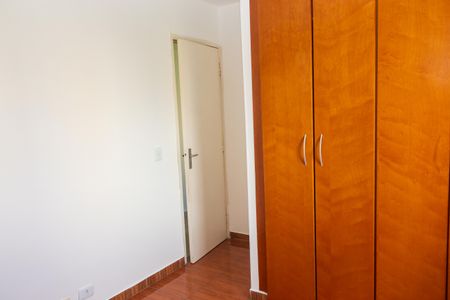 Apartamento para alugar com 74m², 3 quartos e 1 vaga Apartamento para alugar com 74m², 3 quartos e 1 vagaQuarto 2
