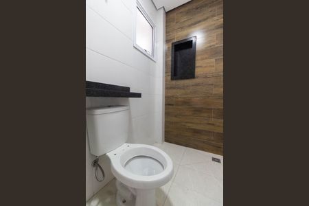 Apartamento para alugar com 38m², 2 quartos e sem vaga Apartamento para alugar com 38m², 2 quartos e sem vagaBanheiro