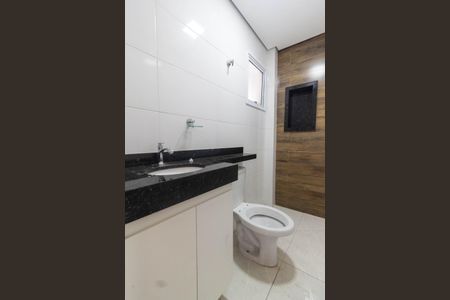 Apartamento para alugar com 38m², 2 quartos e sem vaga Apartamento para alugar com 38m², 2 quartos e sem vagaBanheiro