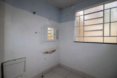 Casa à venda com 140m², 2 quartos e 3 vagasBanheiro