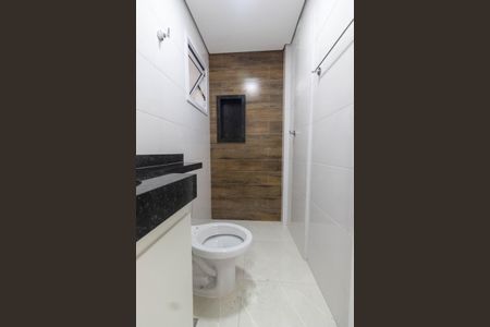 Apartamento para alugar com 38m², 2 quartos e sem vaga Apartamento para alugar com 38m², 2 quartos e sem vagaBanheiro