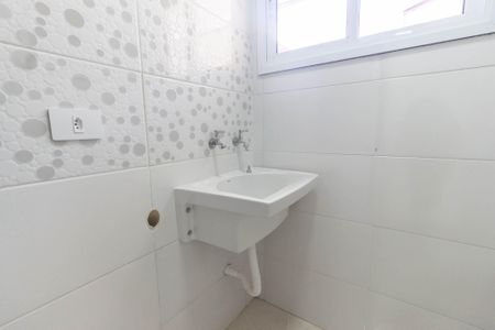 Apartamento para alugar com 38m², 2 quartos e sem vaga Apartamento para alugar com 38m², 2 quartos e sem vagaÁrea de serviço