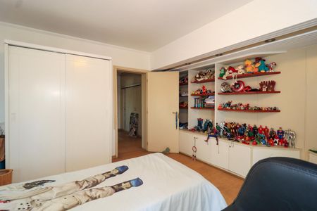 Apartamento para alugar com 350m², 4 quartos e 4 vagasQuarto 4