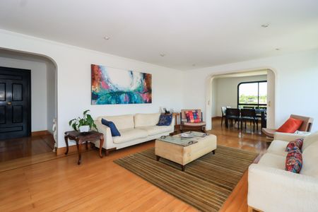 Apartamento para alugar com 350m², 4 quartos e 4 vagasSala