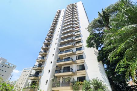 Apartamento para alugar com 350m², 4 quartos e 4 vagasFachada