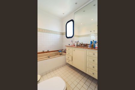 Apartamento para alugar com 350m², 4 quartos e 4 vagasBanheiro da Suíte 3