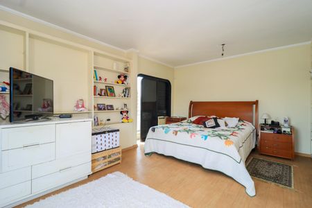 Apartamento para alugar com 350m², 4 quartos e 4 vagasSuíte 3