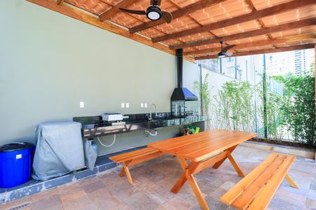 Apartamento para alugar com 350m², 4 quartos e 4 vagasÁrea comum - Churrasqueira