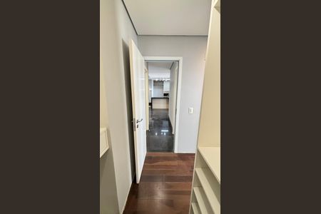 Apartamento para alugar com 65m², 2 quartos e 1 vagaCorredor