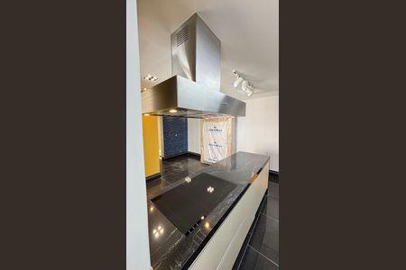 Apartamento para alugar com 65m², 2 quartos e 1 vagaCozinha