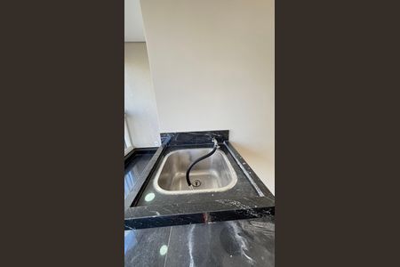 Apartamento para alugar com 65m², 2 quartos e 1 vagaÁrea de Serviço