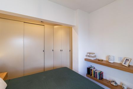 Apartamento à venda com 78m², 2 quartos e 2 vagasSuíte 2