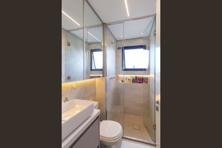 Apartamento à venda com 78m², 2 quartos e 2 vagasBanheiro da suíte 2