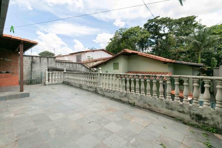 Casa à venda com 360m², 3 quartos e 2 vagasÁrea Externa