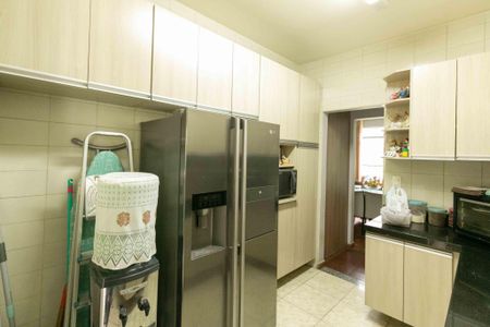 Casa à venda com 360m², 3 quartos e 2 vagasCozinha