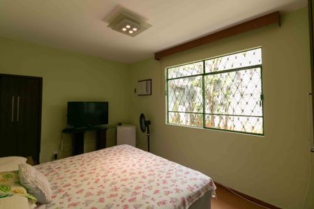 Casa à venda com 360m², 3 quartos e 2 vagasQuarto 3 Suite