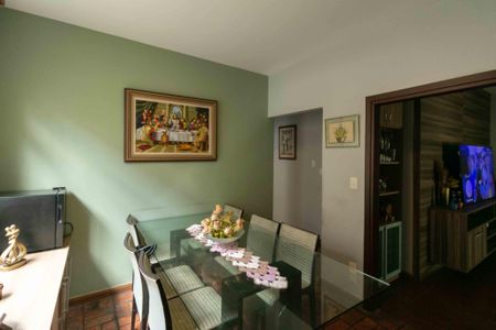 Casa à venda com 360m², 3 quartos e 2 vagasCopa