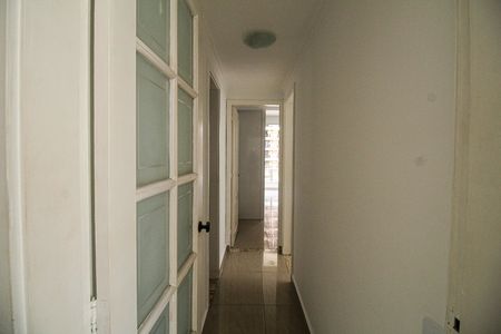Apartamento para alugar com 85m², 3 quartos e 1 vaga Apartamento para alugar com 85m², 3 quartos e 1 vagaCorredor