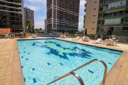 Apartamento para alugar com 85m², 3 quartos e 1 vaga Apartamento para alugar com 85m², 3 quartos e 1 vagaÁrea comum - Piscina