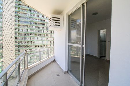 Apartamento para alugar com 85m², 3 quartos e 1 vaga Apartamento para alugar com 85m², 3 quartos e 1 vagaVaranda da Suíte