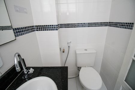 Apartamento para alugar com 85m², 3 quartos e 1 vaga Apartamento para alugar com 85m², 3 quartos e 1 vagaBanheiro da Suíte