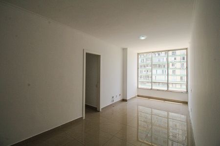 Apartamento para alugar com 85m², 3 quartos e 1 vaga Apartamento para alugar com 85m², 3 quartos e 1 vagaSala