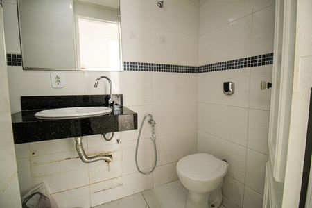 Apartamento para alugar com 85m², 3 quartos e 1 vaga Apartamento para alugar com 85m², 3 quartos e 1 vagaBanheiro Social