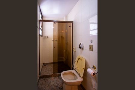 Apartamento à venda com 215m², 4 quartos e 2 vagasBanheiro da Suíte 1