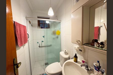 Casa à venda com 400m², 5 quartos e 3 vagas Casa à venda com 400m², 5 quartos e 3 vagasBanheiro Quarto 3