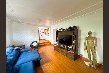 Casa à venda com 400m², 5 quartos e 3 vagas Casa à venda com 400m², 5 quartos e 3 vagasSala
