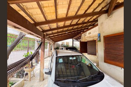 Casa à venda com 400m², 5 quartos e 3 vagas Casa à venda com 400m², 5 quartos e 3 vagasGaragem