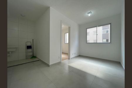 Apartamento para alugar com 35m², 2 quartos e sem vaga Apartamento para alugar com 35m², 2 quartos e sem vagaSala