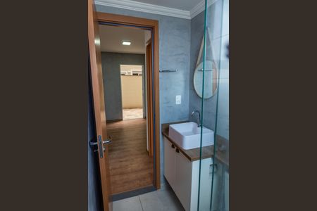 Apartamento para alugar com 40m², 2 quartos e 1 vaga Apartamento para alugar com 40m², 2 quartos e 1 vagaBanheiro