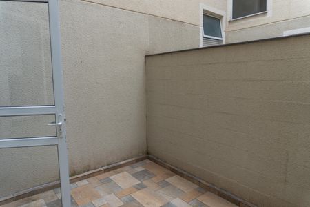 Apartamento para alugar com 40m², 2 quartos e 1 vaga Apartamento para alugar com 40m², 2 quartos e 1 vagaÁrea de Serviço