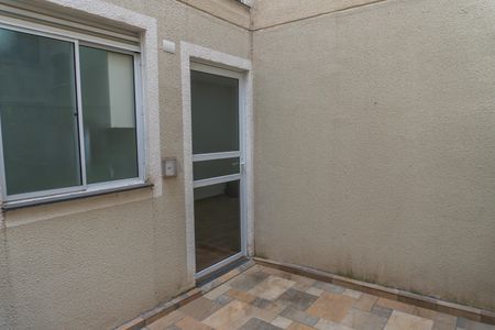 Apartamento para alugar com 40m², 2 quartos e 1 vaga Apartamento para alugar com 40m², 2 quartos e 1 vagaÁrea de serviço